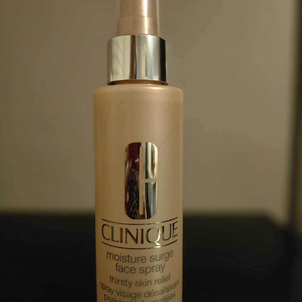 Clinique Moisture Surge Face Spray
